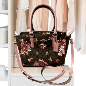Coach New York Crossbody Sig Medley Bouquet Over Shoulder Handle Purse